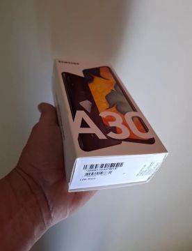 Samsung Galaxy A30 64Gb - DUOS