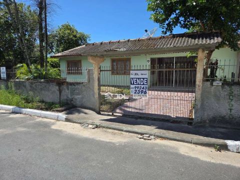 Casa com 3 dormitórios à venda, 152 m² por R$ 950.000,00 - Armação - Penha/SC