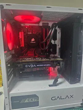 PC Gamer i7 7700K + 32GB Ram + placa asus EX-B250-V7
