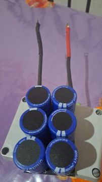 Capacitores de áudio 2.7V 500F