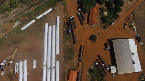 fazenda nova/velha, localização No Municipio da cidade de Cocalinho no estado do
