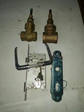 Vendo. Não Entrego! Leia bem o anúncio!