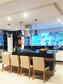 Casa com 3 dormitórios à venda no Cacupé - Florianópolis/SC