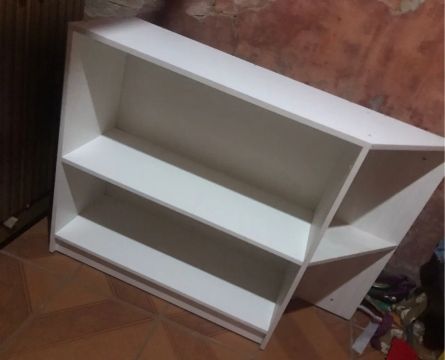 Mesinha em mdf 