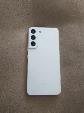 Galaxy S22 sem marcas de uso