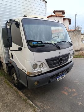 Accelo 815 M. Benz 2013