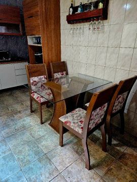 Mesa de Jantar de Vidro com 4 Cadeiras