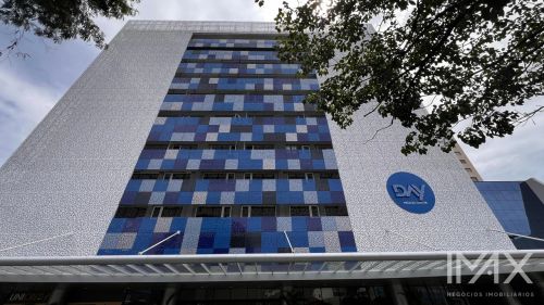 Salas Comerciais para locação no Day Medical Center, 168m2 por R 16.000,00 mês.
