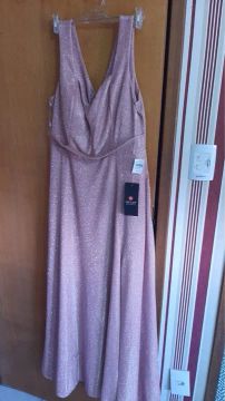 Vestido de festa longo rosa