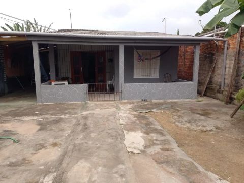 Vendo casa com tudo dentro 