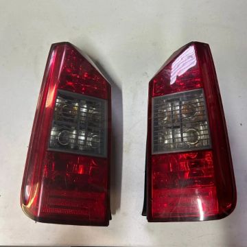Par Lanterna Traseira Fiat Idea Adventure 2005/2010 Original