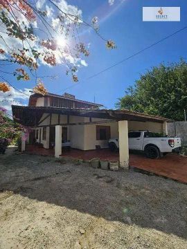 MARAVILHOSA CASA EM CASCAVEL-CE