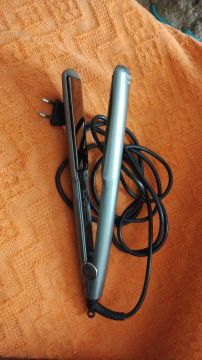 Secador e prancha de cabelo profissional 