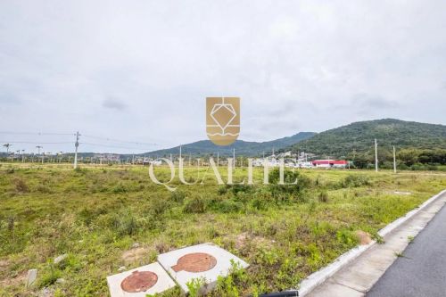 TERRENO R$ 450.000,00 com 450 m2 - Bairro planejado Real Parque