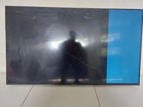 Tv Sansung 50' para retirada de pecas
