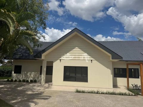 Casa com 4 quartos para alugar, 290 m² por R$ 19.300/mês - Recanto do Salto - Zona Sul de 