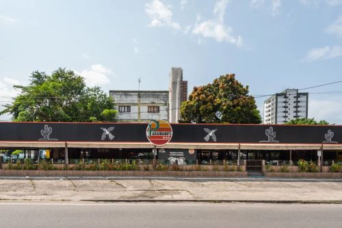 Vendo ou troco imóvel bem localizado perto do viaduto da caxangá 