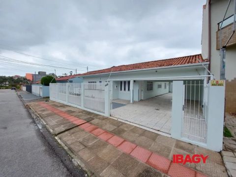 Oportunidade! Casa em Jardim Atlântico - Florianópolis