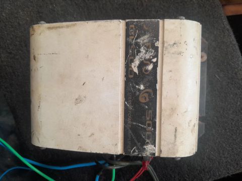 Amplificador de áudio Scuro 4 canais