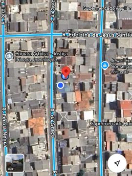 Vende-se sobrado