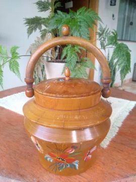 Pote Madeira Antigo 