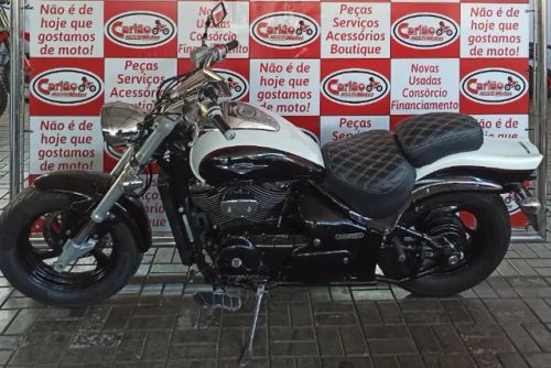 Suzuki/ Boulevard M800