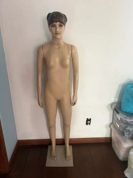 Manequim Menina Juvenil