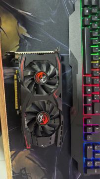 Placa De Video NVIDIA Geforce GTS 450 
