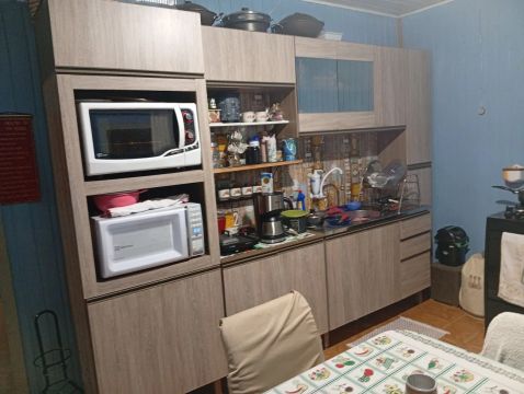 Armários de Cozinha Completo em Madeira