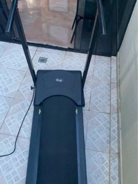 Esteira Ergométrica Dream Fitness DR 1600- Ótimo estado!