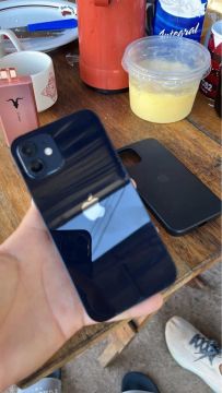 iPhone 12 novo 64 gb