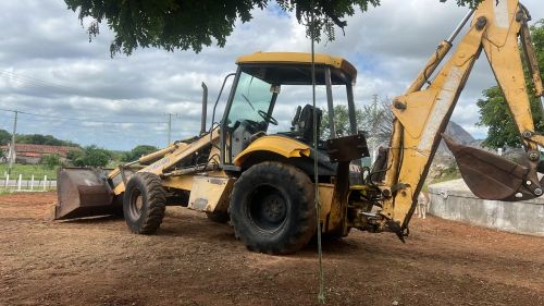 Escavadeira New Holland