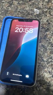 IPHONE XR APLLE