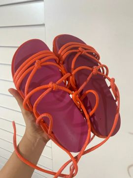 Papete Constance / 55,00/ TAM 37 