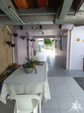 CASA AVERBADA A VENDA 