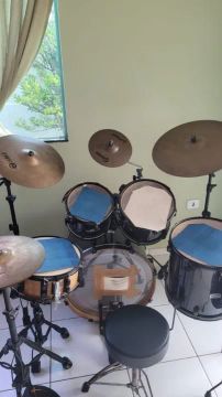 Bateria Instrumento Musical Rmv O Menor Preço É Aqui - R$ 1.675,00 em