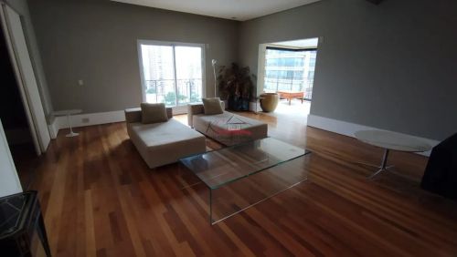Apartamento em Vila Nova Conceição! Edificio Paris! Rua Doutor Eduardo de Souza Aranha 255
