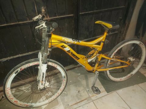 Bicicleta de Montanha - Twone