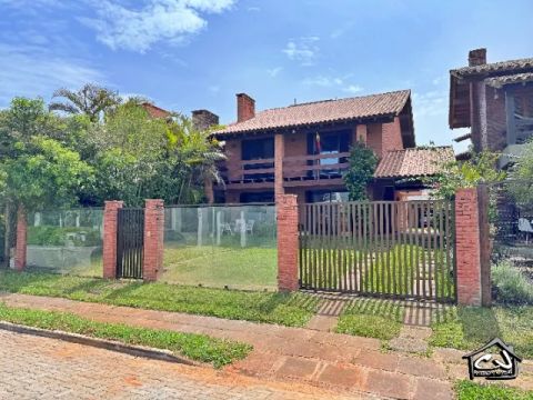 Páscoa/Balonismo 2025 - Casa c/ 5 Quartos (2 Suítes) - Piscina - Praia Grande