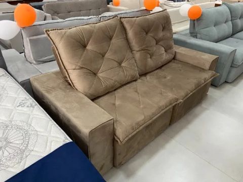 Sofá retrátil e reclinável em veludo por apenas R$ 1.990,00! Conforto e estilo no seu lar!