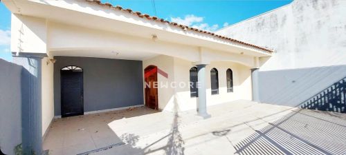 Casa em Rua Antártica - Jardim Vitória - Marília/SP