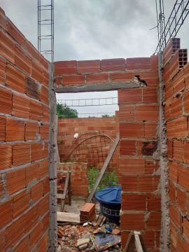 Casa para terminar de fazer 