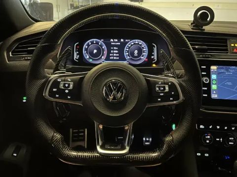Volante Vw Golf Gti Mk7 2013-2019 Carbono Base Reta C/ Padle (Usado)
