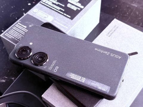 Asus Zenfone 9 Semi novo - Excelente! 