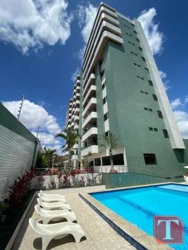 Apartamento à venda no Residencial Varandas, Catolé.