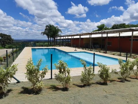 Lotes Financiados Condomínio com Lazer Segurança Duas Lagoas