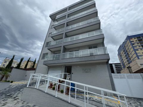 Apartamento para aluguel tem 40 metros quadrados com 1 quarto em Alto - Teresópolis - RJ