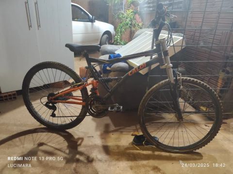 Bicicleta Caloi semi nova 