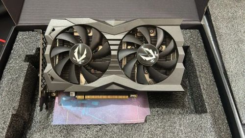 Placa de vídeo Nvidia Zotac GTX 1660 SUPER ZT-T16620D-10M 6GB 