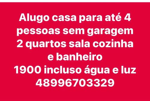 Alugo casa sem garagem 